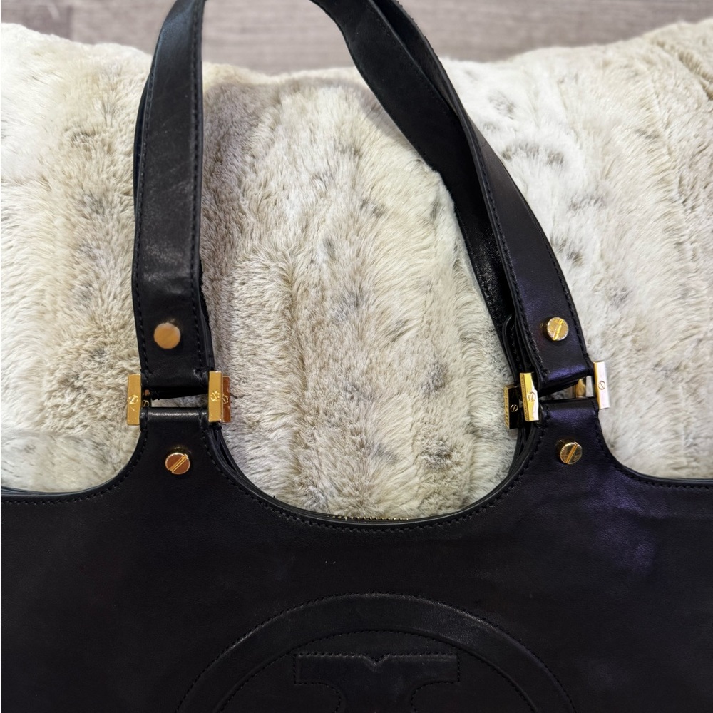 Black Tory Burch Leather Classic Bombe Shoulder Bag Tote Bag - Picture 2 of 10